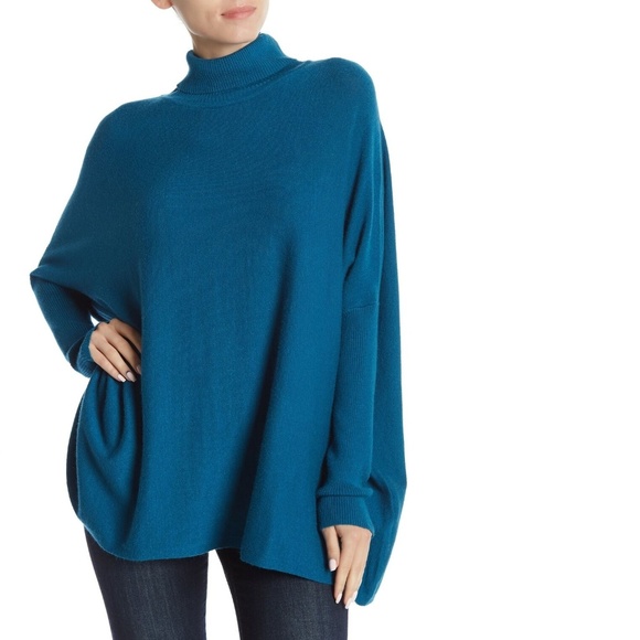 Joseph A Turtleneck Oversized Sweater 